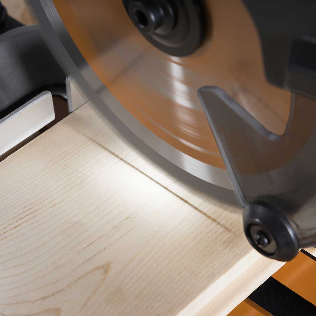 Fierastrau circular stationar multifunctional cu acumulator Evolution R185SMS-Li 18V Li-Ion EXT 185mm, 850W