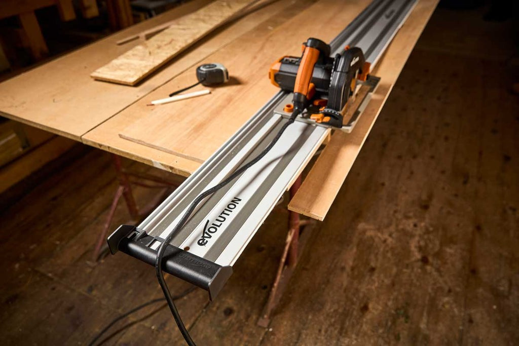 Ghidaj pentru cablu si furtun pentru sinele de ghidaj